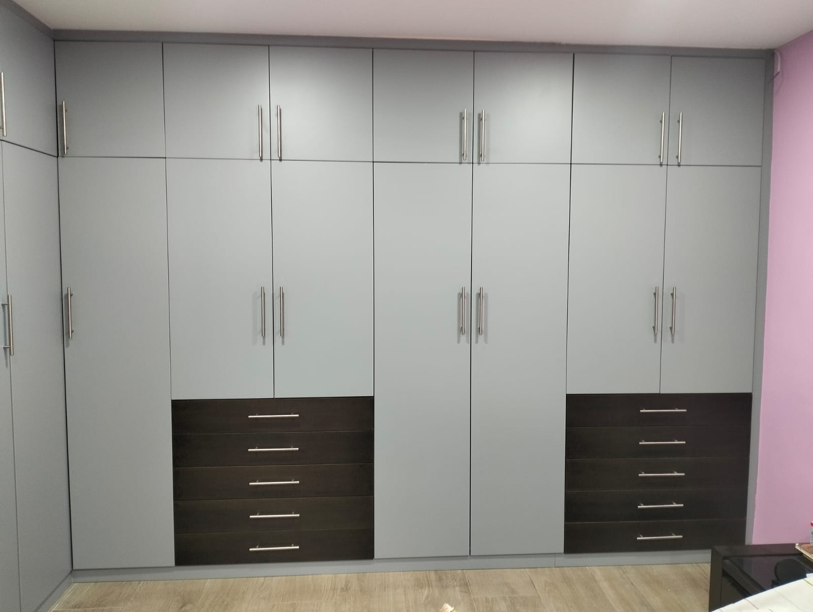 Muebles de madera a medida con instalación incluida